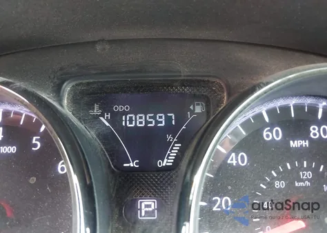 2015 Nissan Versa 1.6 Sv z USA, uszkodzony, nr VIN 3N1CN7AP7FL832744